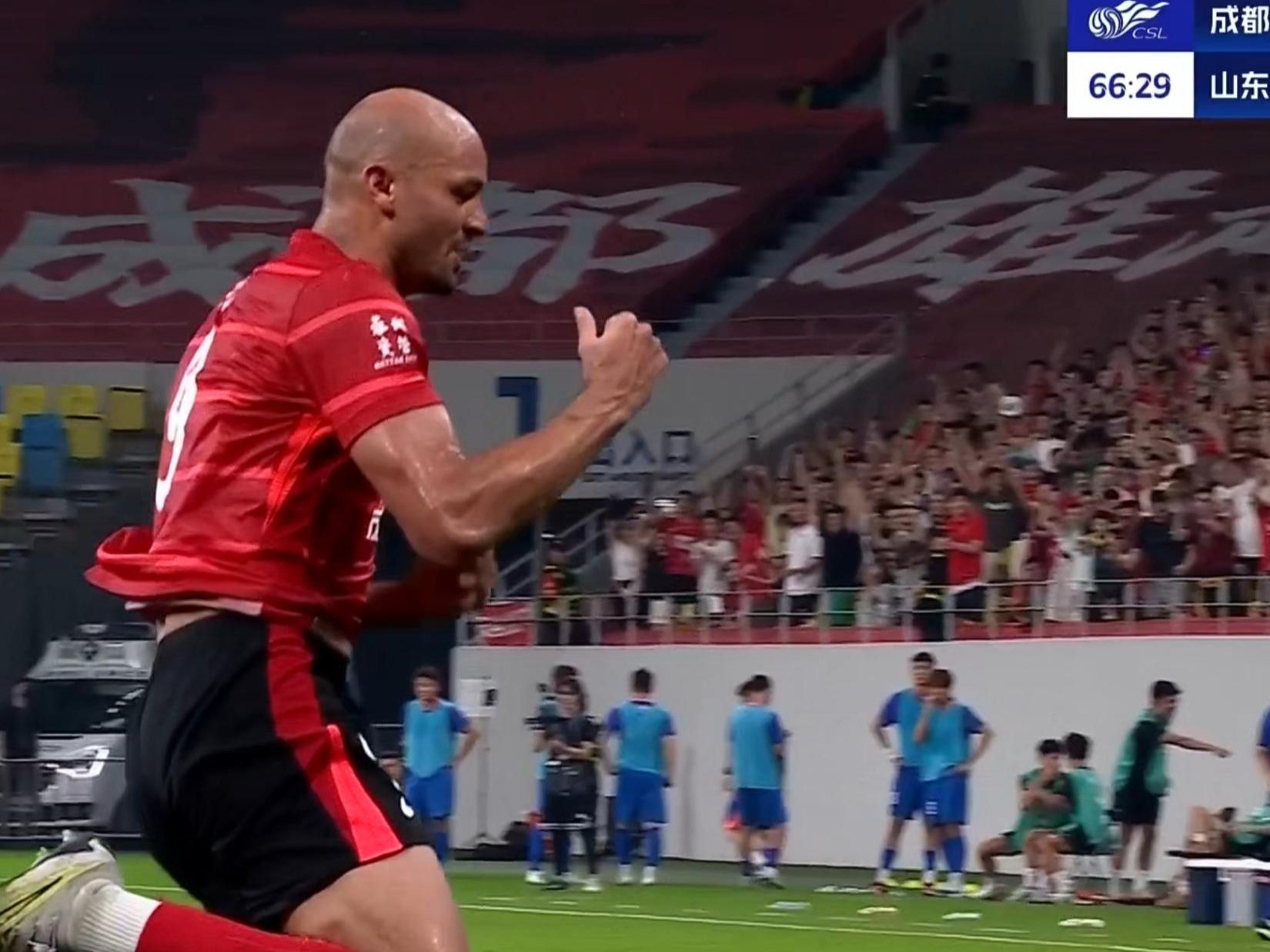 亚博体育在线-赛后中超焦点战，马德里竞技队长鼓劲，悬念犹存，资深球员宣示担当-亚博体育在线