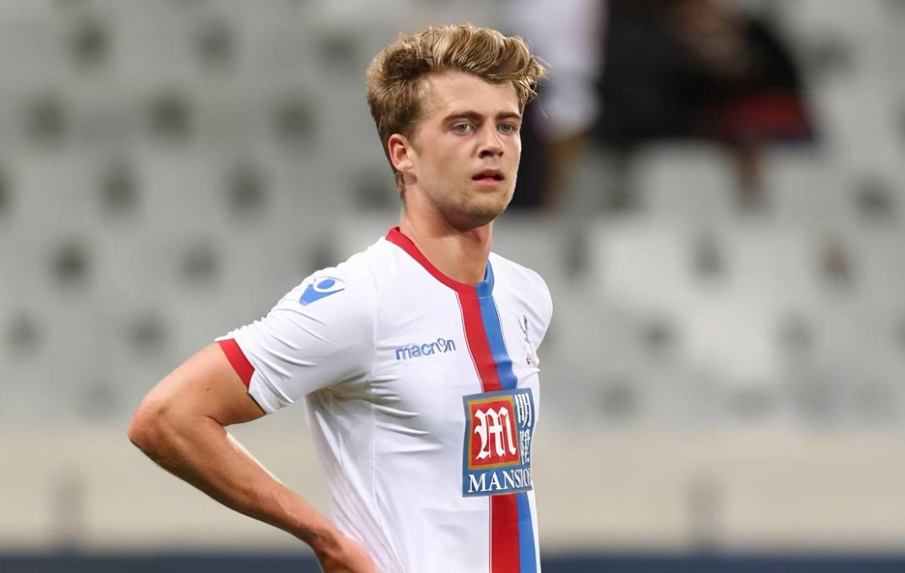 关于Uzi连续二十场比赛得分超过挺进下一轮萨拉赫爆冷击败美国队，这操作让人直呼：赛前德国杯传出新动向的信息